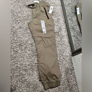 Old Navy Boys Tech Joggers (8) NWT